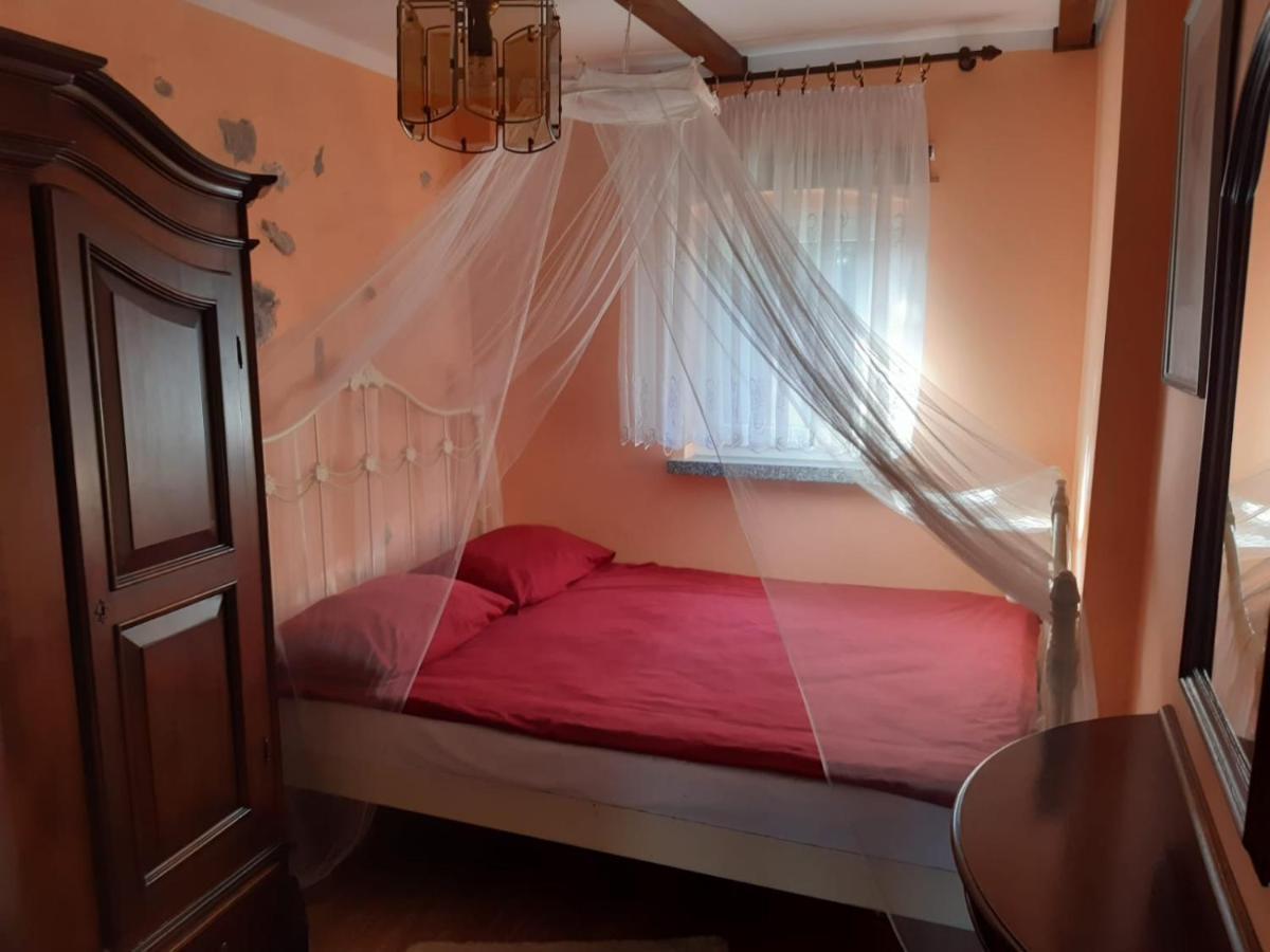 P-4 Apartment Retowo  Bagian luar foto